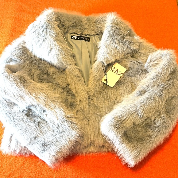 Zara bluish short faux fur jacket coat NWT - Picture 3 of 9